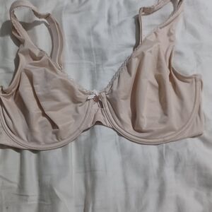 Victoria's Secret Soft Pink Underwire Bra